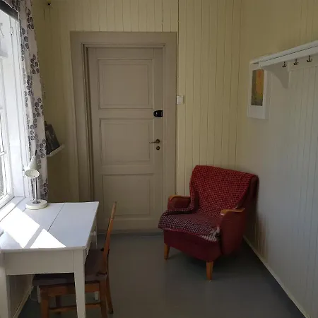 Vendégház Granum Gard Fluberg