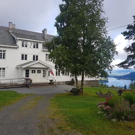 Πανσιόν Granum Gard