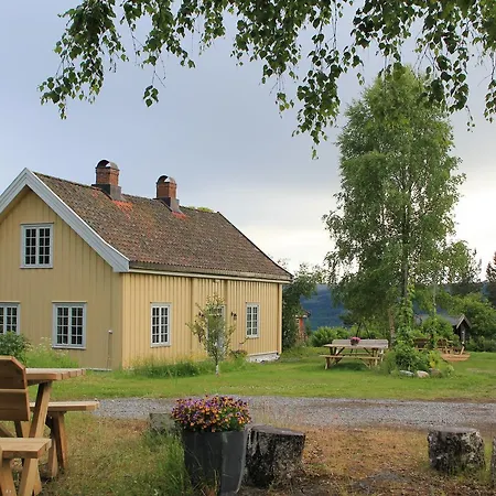 Granum Gard Vendégház Fluberg