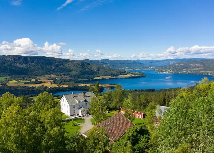 Pensión Granum Gard Fluberg