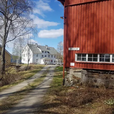 Granum Gård 3*