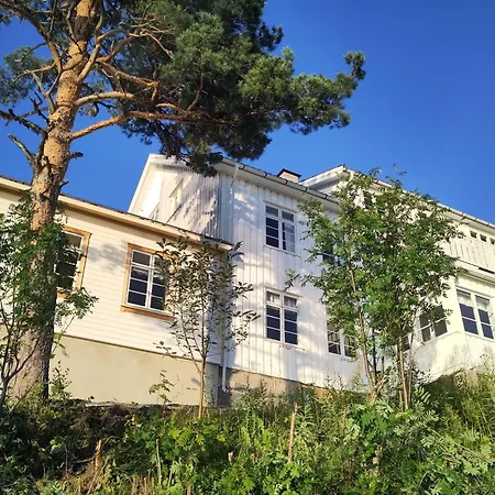 Pensionat Granum Gård 3*