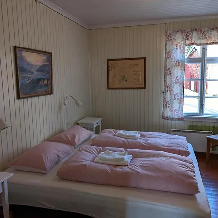 Pensionat Granum Gård Fluberg